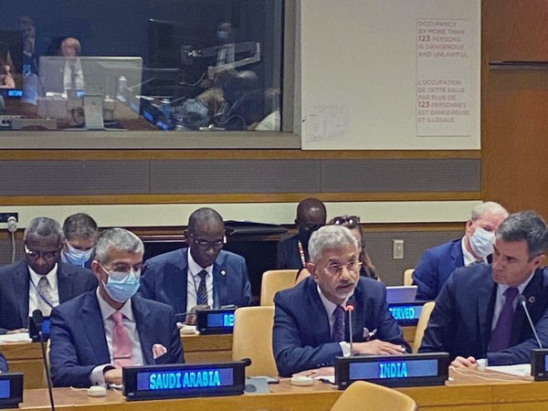 Jaishankar participates in global crisis response group roundtable in New York (Image Credit: Twitter/@DrSJaishankar)