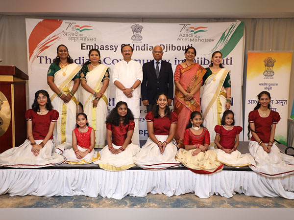 MoS Muraleedharan interacts with Indian community in Djibouti (Photo Credit: Twitter/ V Muraleedharan)