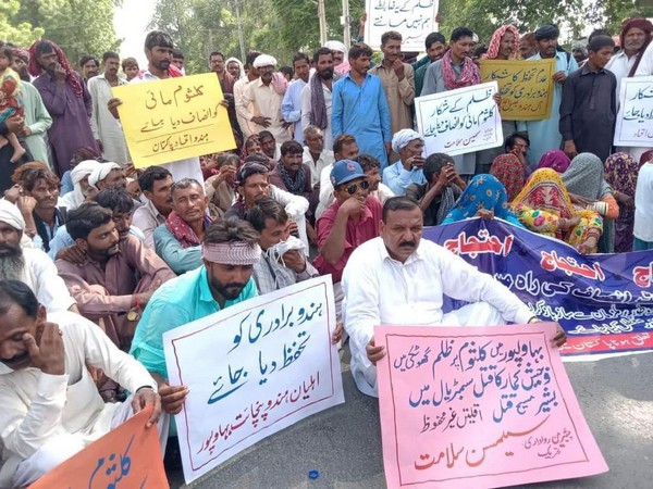 Minorities in Pakistan protested against assault on Hindu minority woman. 