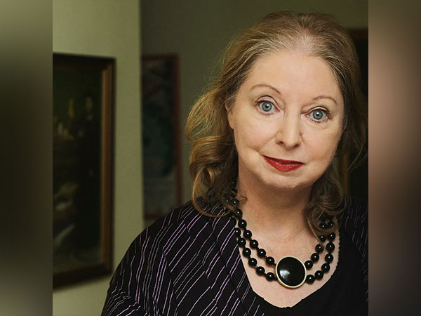  Late Hilary Mantel (Image source: Twitter)