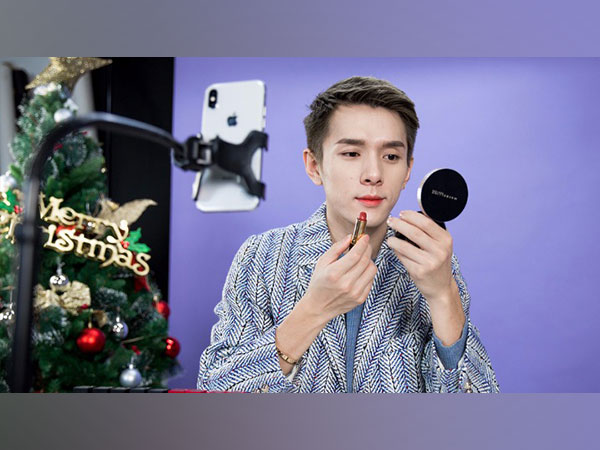 Li Jiaqi, 'China's lipstick king'