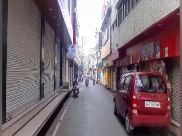 Visual from Srinagar market as local shops remain shut on Sunday  (Photo/ANI)