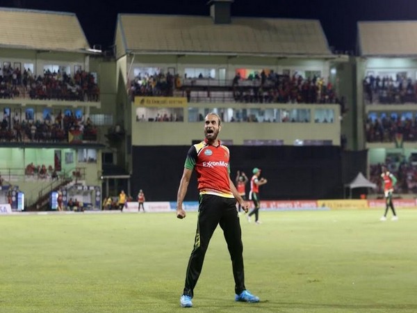 Imran Tahir of Guyana Amazon Warriors celebrates after taking wicket against Trinbago Knight Riders (Image: CPL Media)