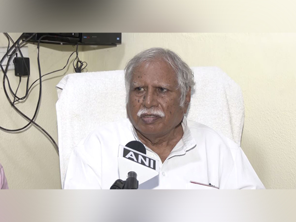 Congress central election authority chairman M Mistry (Photo:ANI)