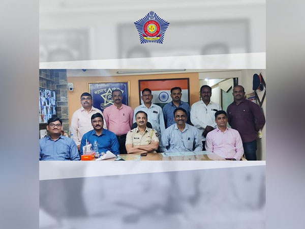 Mumbai Police (Photo/ Mumbai Police Twitter)
