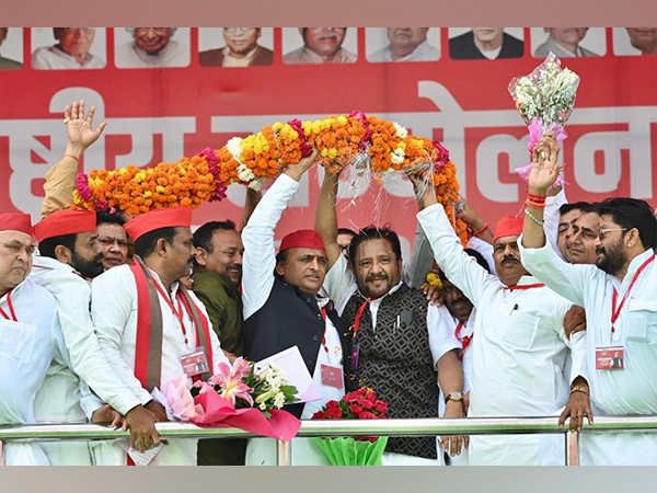 Akhilesh Yadav again elected as the national president of Samajwadi Party (Pic source: Samajwadi Party Twitter handle)