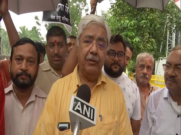 VHP leader Alok Kumar (Photo:ANI)