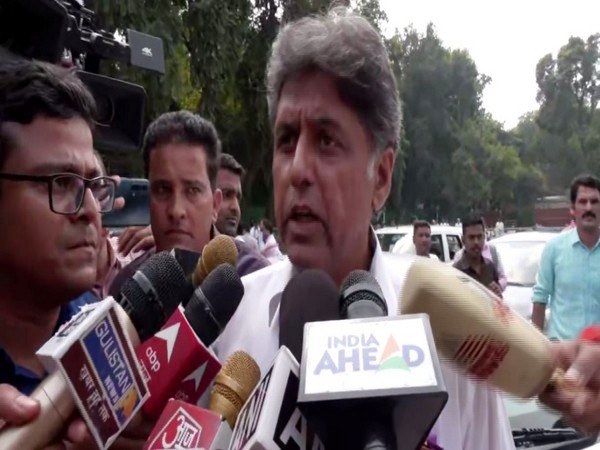Congress leader Manish Tewari (Photo:ANI)