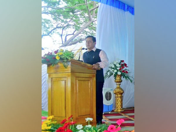 Union Minister Sarbananda Sonowal (Twitter/@sarbanandsonwal)