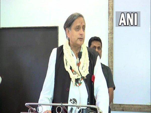 Congress leader Shashi Tharoor in Nagpur (Photo/ANI)