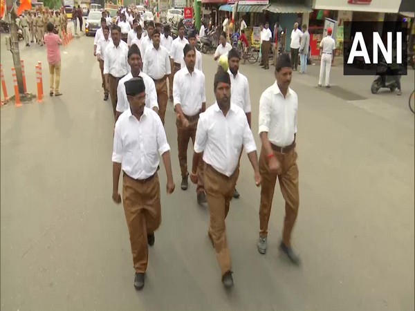 RSS carry out a march in Puducherry (Photo/ANI)