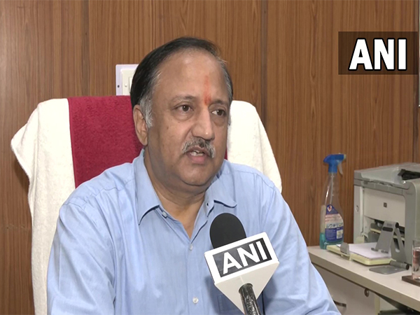 Sanjay Tomar, Deputy Chief Fire officer, Delhi (Photo:ANI)