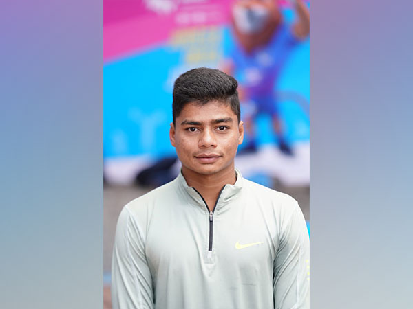 Swimmer Siddharth Pardeshi wins Gold (Image: SAI/MYAS media)