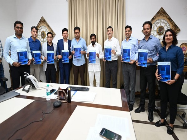 Minister launching the @MinisterKTR