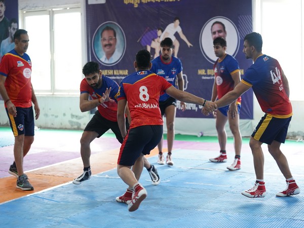 UP Yoddhas in a practice session ahead of match against U Mumba (Image: UP Yoddhas)