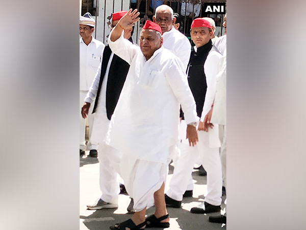 Mulayam Singh Yadav and other leaders after filing nomination for the Mainpuri Lok Sabha seat on April 1, 2019. (ANI File Photo)