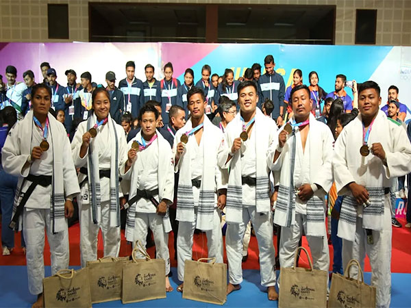  Medal winners at National Games (Photo: Olympics Website)
