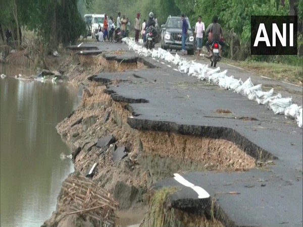 Road destroyed after a flash flood in Shravasti district (Photo/ANI)