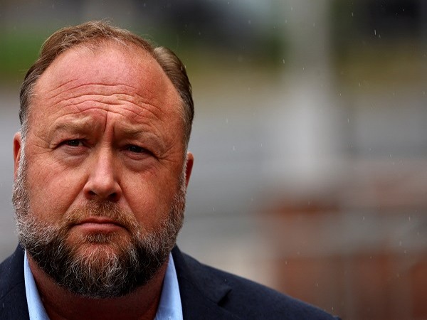 American conspiracy theorist Alex Jones (Photo Credit: Reuters)