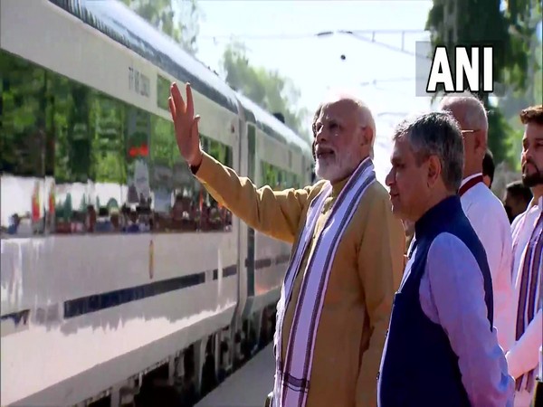 Prime Minister Narendra Modi at Una railway station (Photo/ANI)