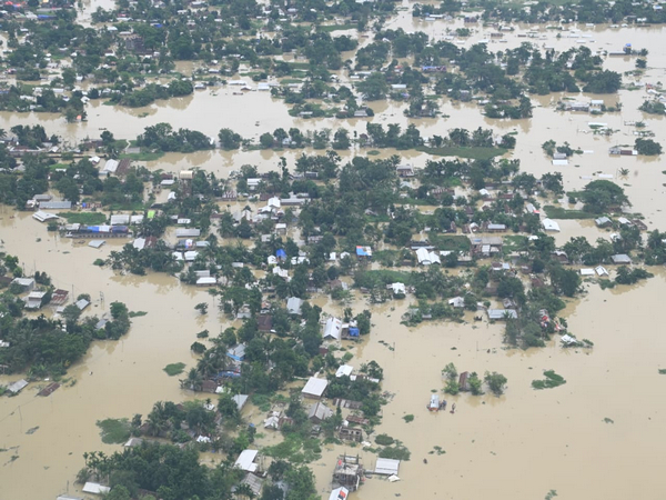 Aerial view of flood-hit Assam (Image Courtesy: Twitter/@himantabiswa)
