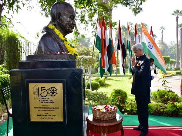 External Affairs Minister S Jaishankar paid homage to Mahatma Gandhi on Saturday at Cairo's well-known Al Horreya Park. (Photo Credit: Jaishankar twitter)