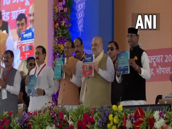 Hindi version of MBBS course books launch in Bhopal (Photo/ANI)