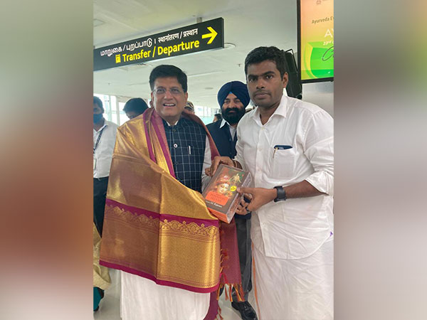 Tamil Nadu BJP president K Annamalai welcomes Union Commerce Minister Piyush Goyal on Sunday (Twitter handle @annamalai_k)