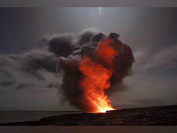 
    Major world global powers anxious about Pakistan's nukes 
    