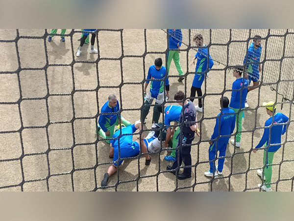 Pak team around Shan Massod in the nets (Photo: ANI)