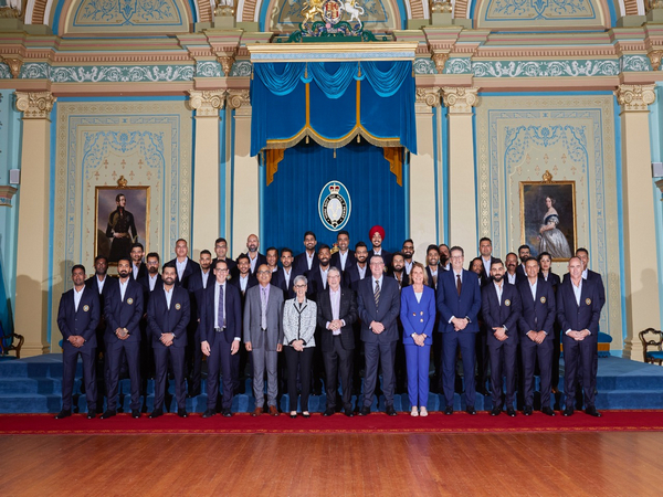 Team India with Governor of Victoria (Photo: BCCI/ Twitter)