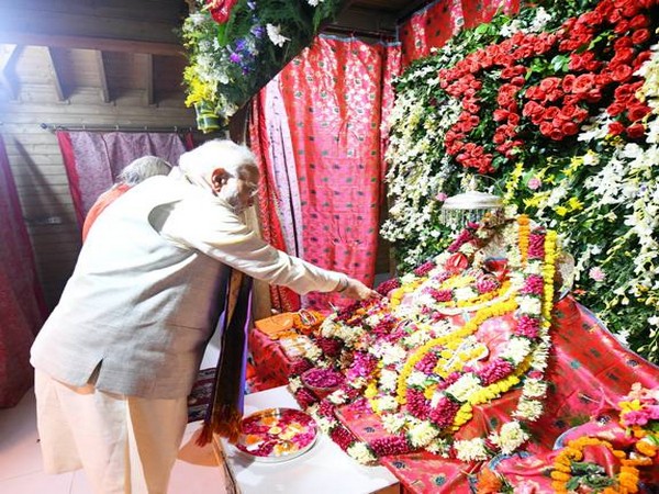 Prime Minister Narendra Modi at Ayodhya. Photo Source: PIB