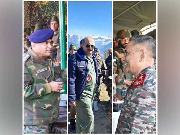 Top defence brass spends Diwali with troops on Pak, China border (Photo:ANI)