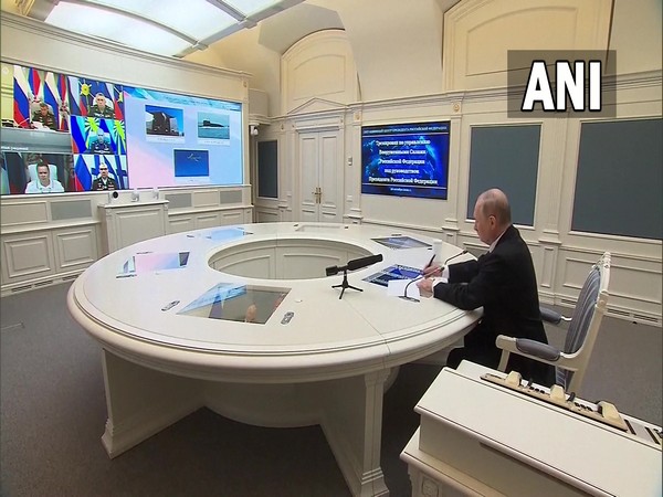 Vladimir Putin overseeing training of Moscow's strategic deterrence forces.