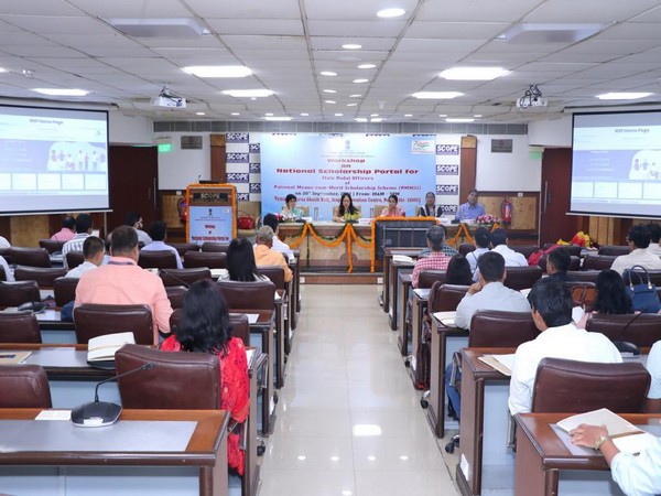 Photo/Twitter/ @EduMinOfIndia