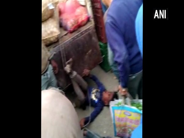 Minors tied up with mini truck (Photo/ANI)