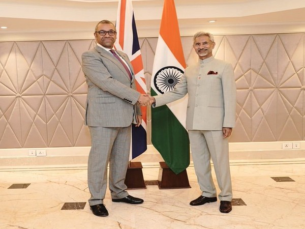 EAM S Jaishankar with UK's Foreign Secretary James Cleverly. (Photo Credit - Twitter)