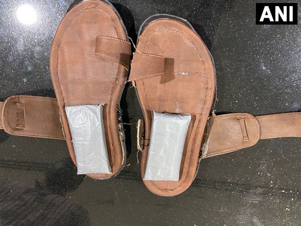 Gold concealed inside sandals (Photo/ANI)