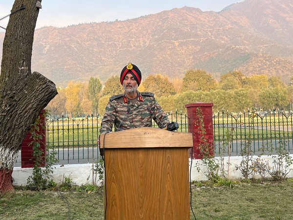 Chinar Corps Commander Lt Gen ADS Aujla (Photo/ANI)