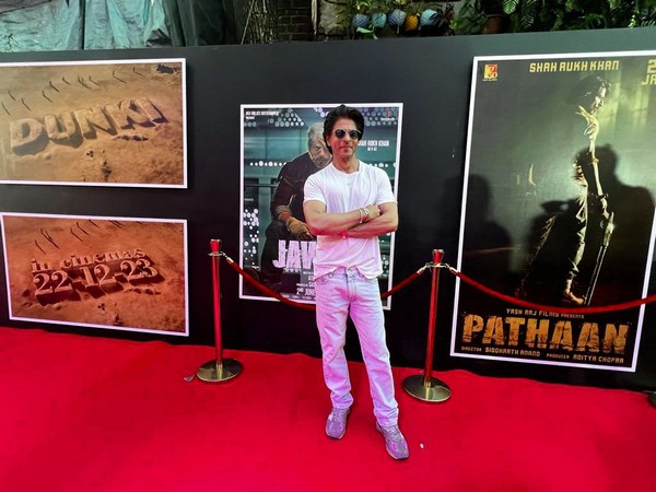 Shah Rukh Khan (Image source: Twitter)