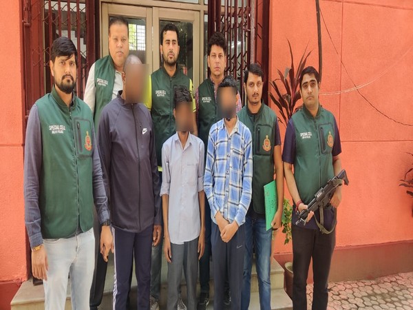 Arrested members of International drug syndicate (Photo/ANI)