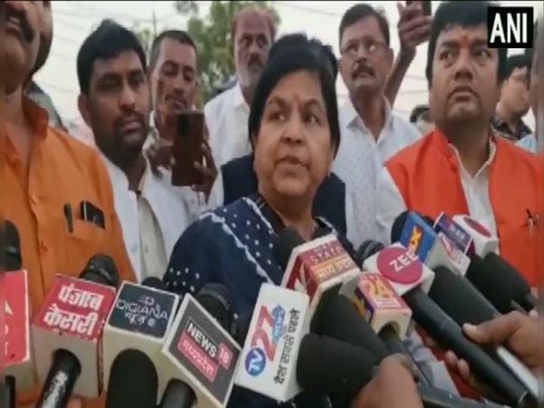 Madhya Pradesh Tourism and Culture Minister Usha Thakur talking to media persons (Photo/ANI)