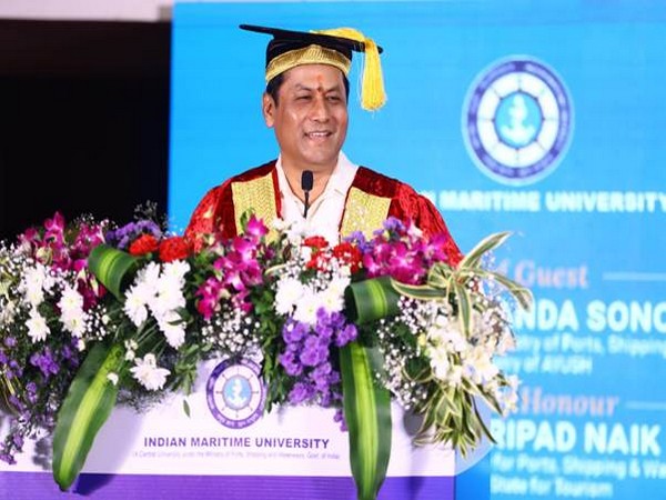 Union minister Sarbananda Sonowal at Indian Maritime University's (IMU) 7th convocation in Chennai (Image Courtesy: PIB)
