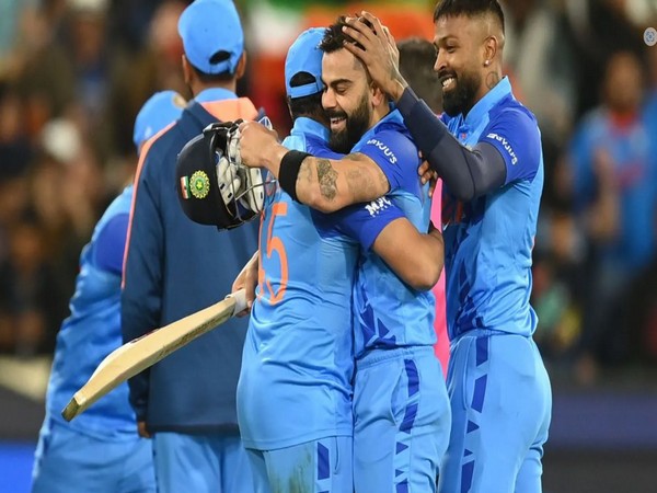 Team India into semi-finals (Photo: ICC)