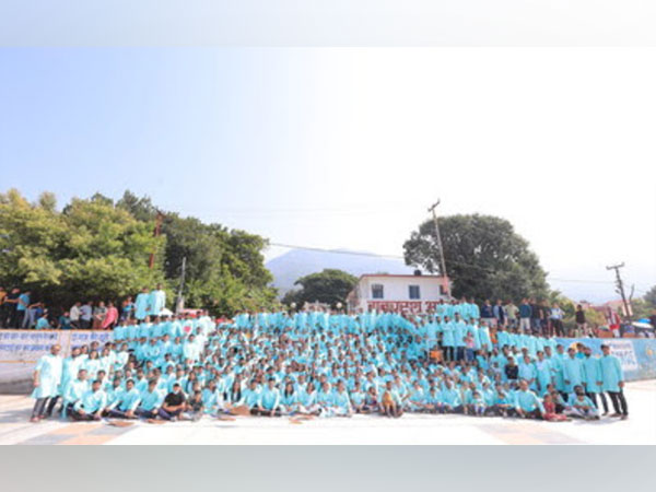 Diamond baron from Surat takes employees on fifth spiritual trip during Diwali vacation