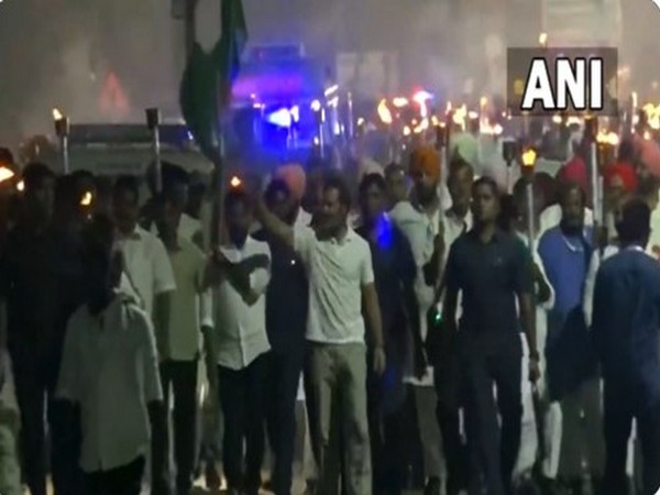 Congress leader Rahul Gandhi leading Bharat Jodo Yatra in Maharashtra's Nanded (Photo/ANI)