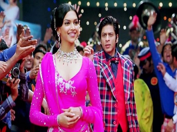 Deepika Padukone, Shah Rukh Khan (Image source: Twitter)