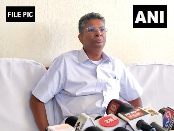 KPCC Working President Satish Jarkiholi (Photo/ANI)