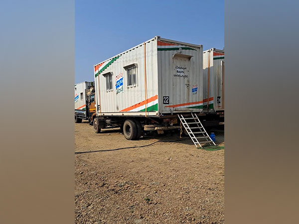 Senior Party MPs including Rahul Gandhi staying inside Containers (Photo/ANI)