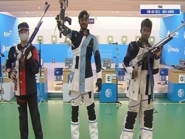 Divyansh Singh wins gold in 10m air rifle (photo: Twitter@Media_SAI)